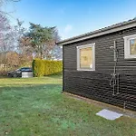 Дом отдыха 3 Bedroom Awesome In Vaeggerlose Boto By