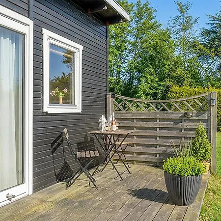 3 Bedroom Awesome In Vaeggerlose * Bøtø By