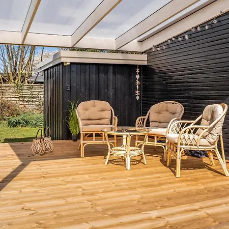 펜션 3 Bedroom Awesome In Vaeggerlose Bøtø By