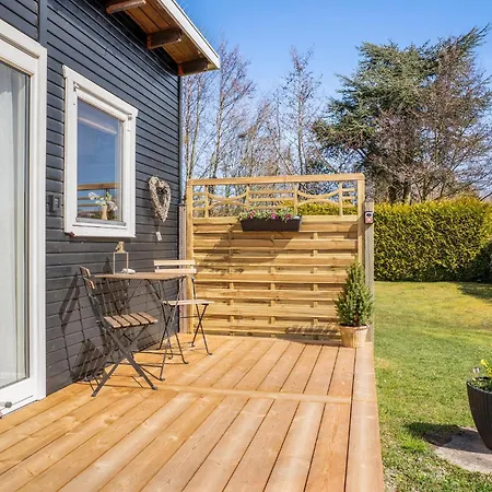 펜션 3 Bedroom Awesome In Vaeggerlose Bøtø By